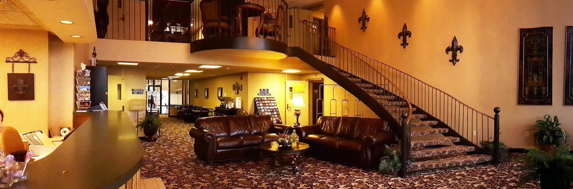 Gold Vault Inn Radcliff Екстер'єр фото